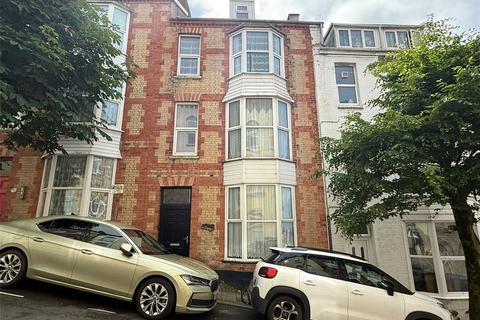 7 bed property, in Oxford Grove, £195,000