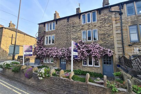 5 bed property, in New Mills Road, £475,000