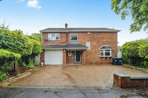 4 bed property, in Tweed Drive, £510,000
