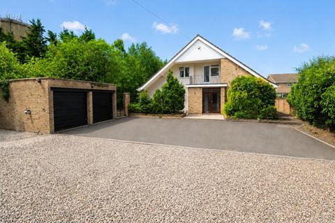 4 bed property, in Irchester Road, £750,000