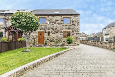 4 bed property, in Middlecliff Lane, £400,000