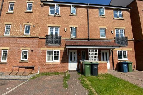 Land, in Ovett Gardens, £270,000