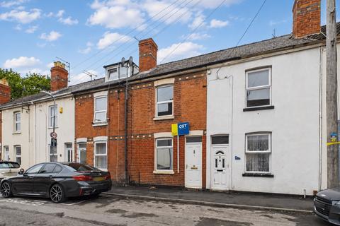 2 bed property, in 26 Victory Road, £170,000