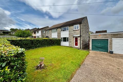 3 bed property, in 56 Pot House Lane, £72,000