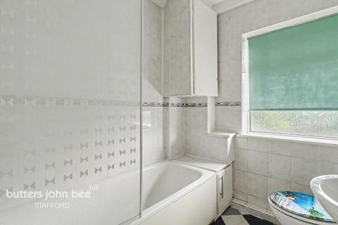 1 bed property, in Manor Rise, £70,000
