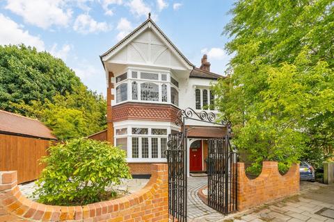 4 bed property, in Abinger Road, £2,999,950