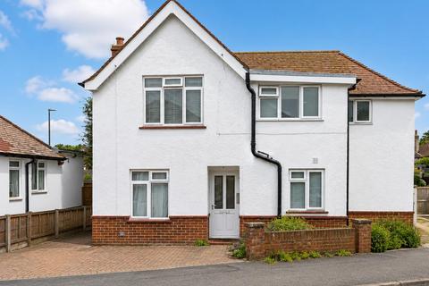 4 bed property, in West End Way, £475,000