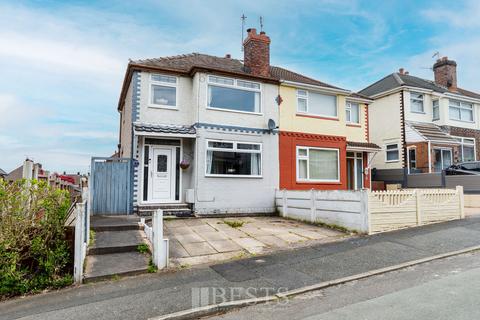 3 bed property, in Hazel Avenue, £150,000