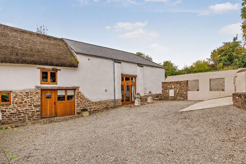 3 bed property, in Exbourne, £375,000
