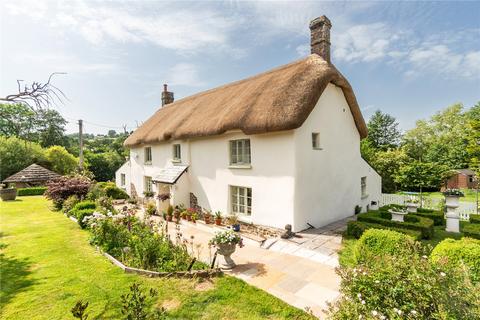 4 bed property, in Petrockstowe, £750,000