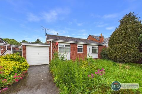 2 bed property, in Morrison Road, £50,000