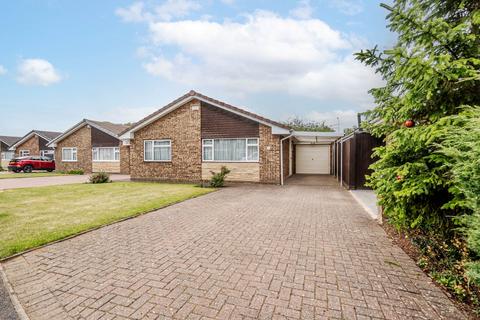 3 bed property, in Windmill Hill Drive, £420,000