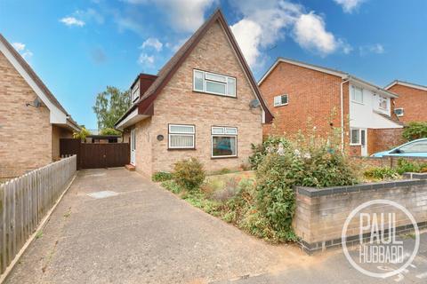 3 bed property, in Kevington Drive, £260,000