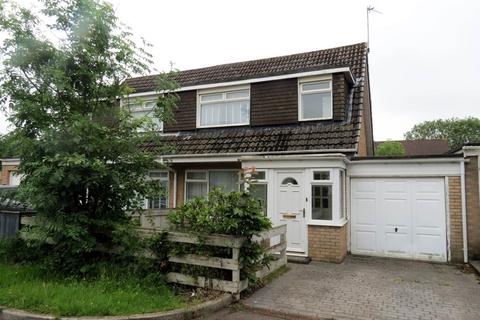3 bed property, in Lindfield Avenue, £150,000