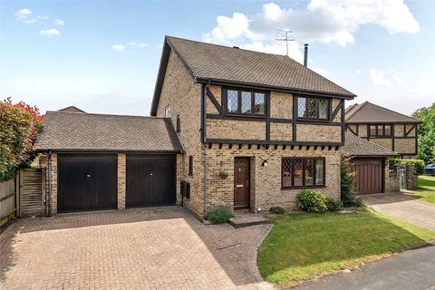 4 bed property, in Woking, £750,000
