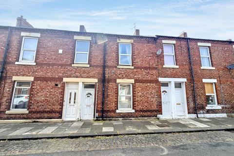 4 bed property, in Wilberforce Street, £100,000
