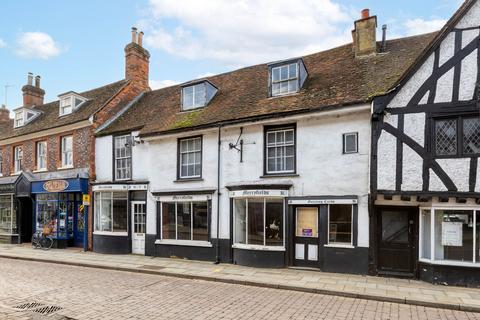 3 bed property, in Sun Street, £350,000