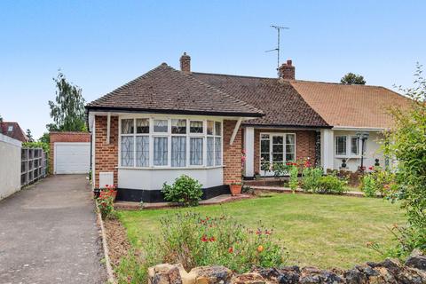 4 bed property, in Steyning Avenue, £530,000