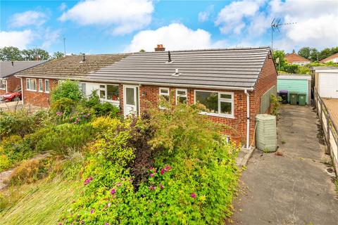 2 bed property, in Millfield Road, £165,000