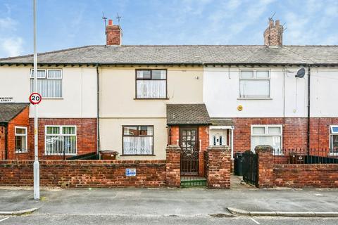 3 bed property, in Worthing Street, £220,000