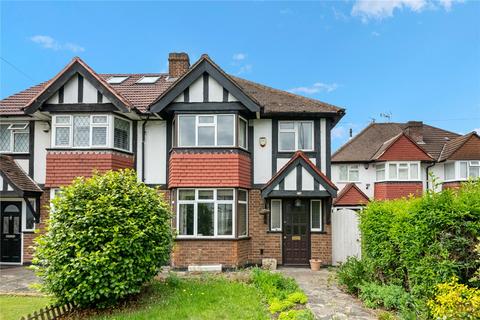 3 bed property, in West End Road, £550,000