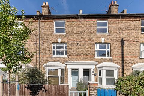 2 bed property, in Dane Road, £575,000