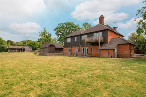 6 bed property, in Marches Road, £1,250,000