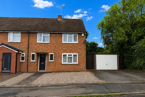 3 bed property, in Cartwright Drive, £290,000