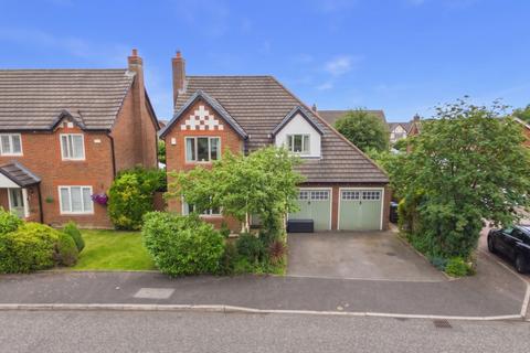 4 bed property, in Hedworth Gardens, £525,000