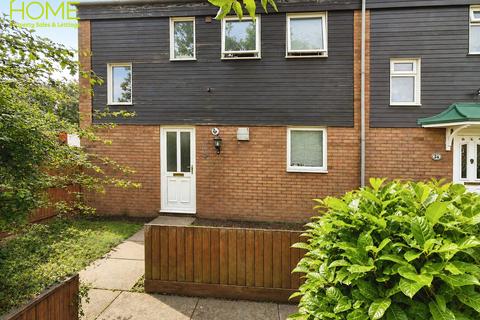3 bed property, in Oronsay Road, £220,000
