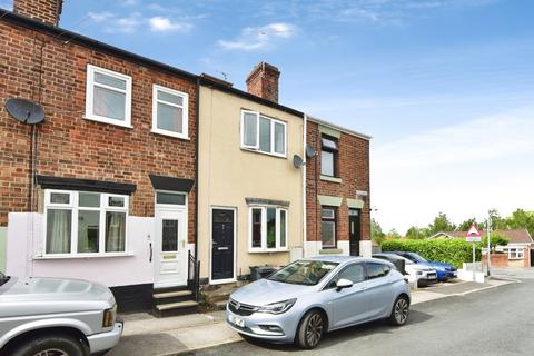 3 bed property, in Queen Street, £160,000