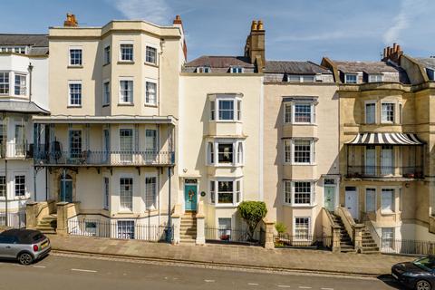 5 bed property, in Clifton, £2,250,000