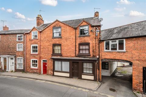 3 bed property, in Watergate Street, £229,995