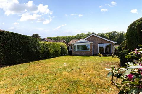 3 bed property, in Headley, £525,000