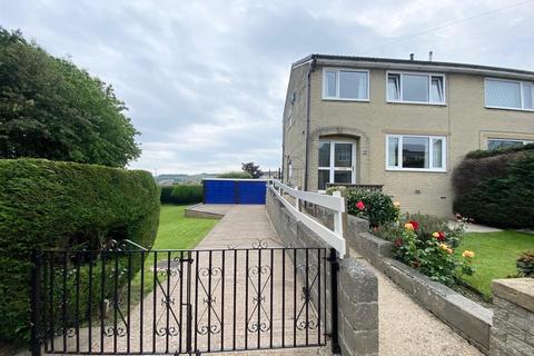 3 bed property, in Green Gardens, £245,000