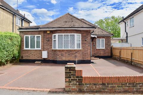 4 bed property, in Overdale, £741,000
