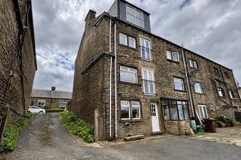 3 bed property, in Dolphin Terrace, £270,000