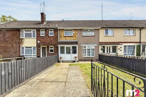 3 bed property, in Cot Farm Circle, £190,000