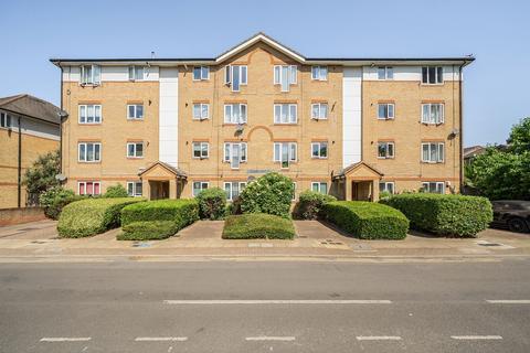 1 bed property, in Jodane Street, £225,000