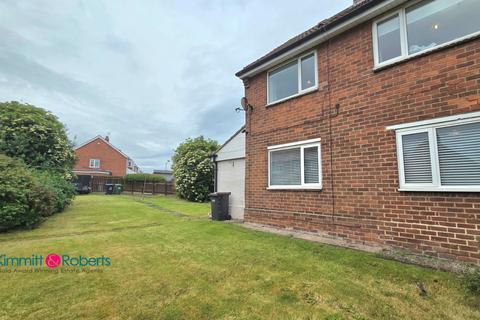 2 bed property, in Seaham, £145,000