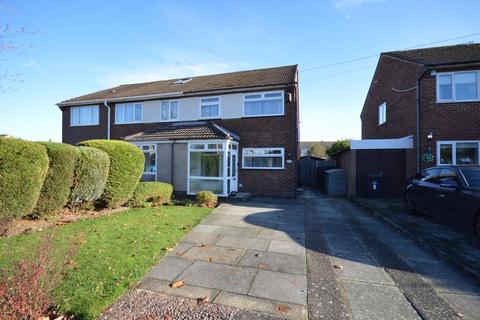 3 bed property, in Ryder Road, £290,000