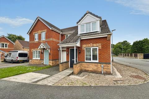 3 bed property, in Sidney Gardens, £165,000