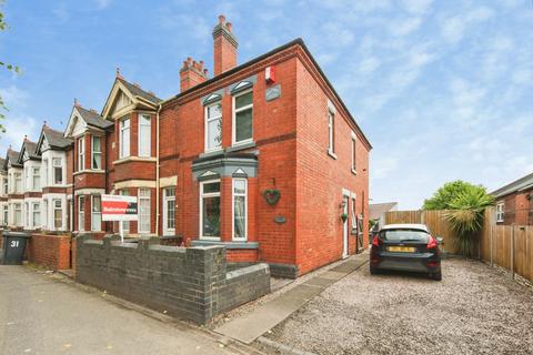 3 bed property, in Camp Hill Road, £225,000