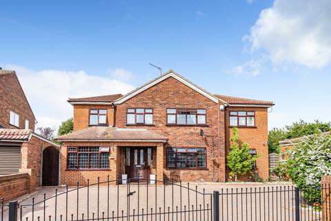 6 bed property, in Rudland Road, £1,100,000