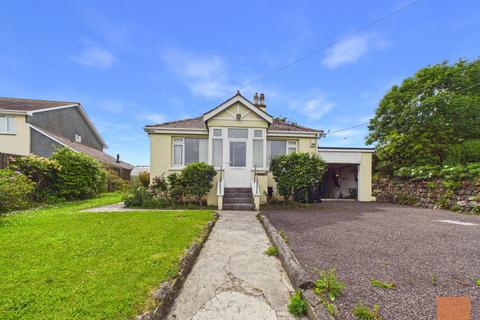 3 bed property, in St Agnes, £250,000