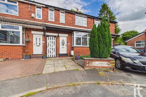 3 bed property, in Oldham Avenue, £209,950