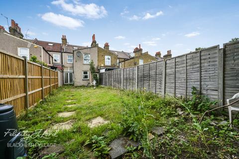 4 bed property, in Bradgate Road, £625,000