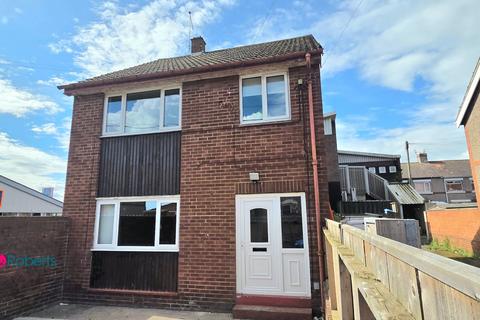 3 bed property, in North Railway Street Back, £115,000