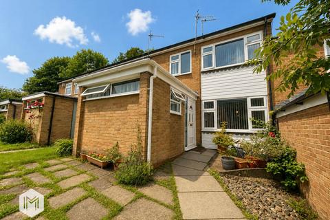 2 bed property, in Wesley Street, £190,000