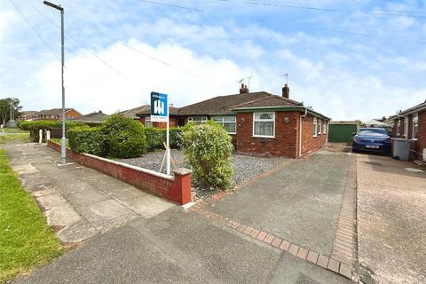3 bed property, in Laureston Avenue, £180,000